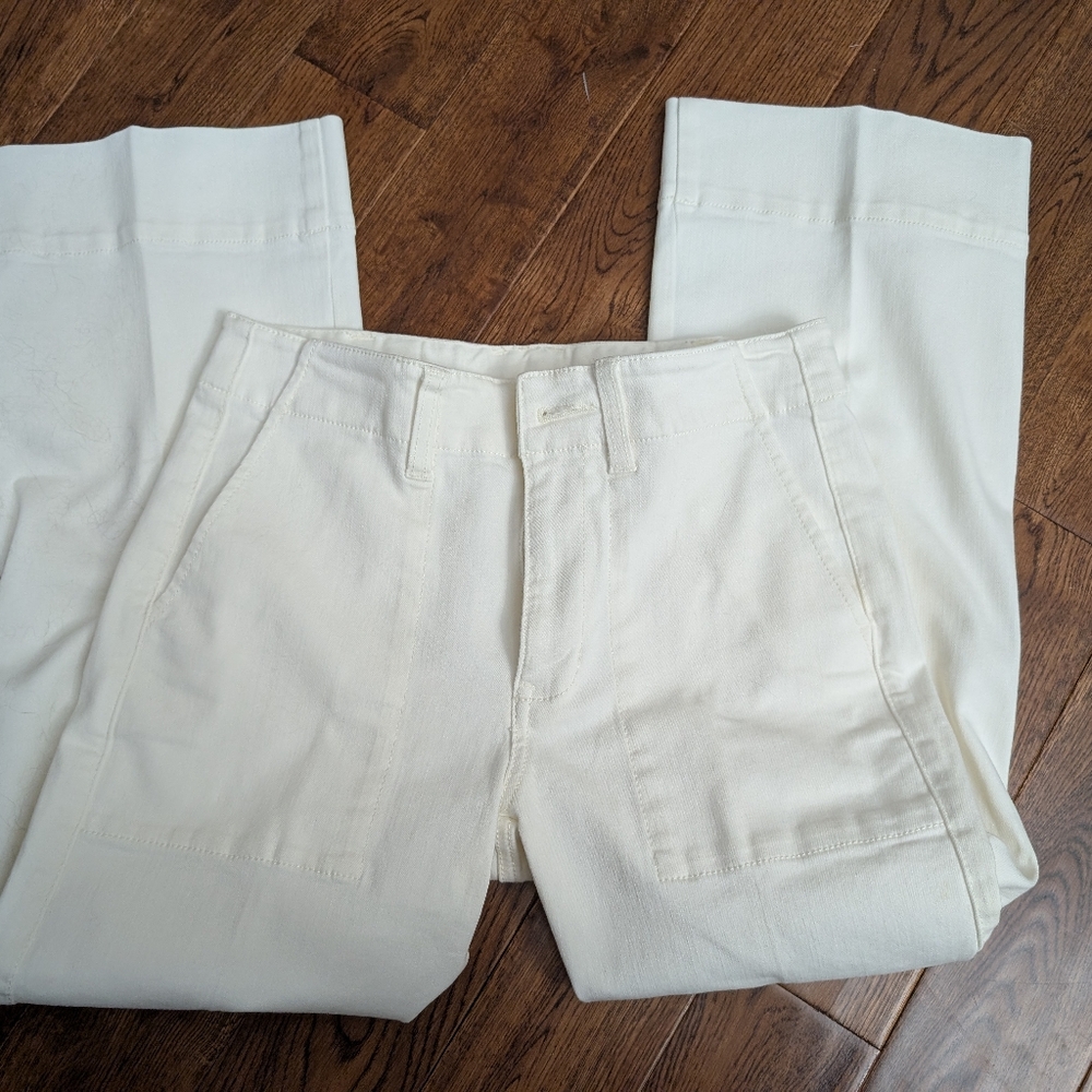 EUC Ladies Cabi White Denim Jeans Wide Straight Leg Size 2 - Picture 3 of 11